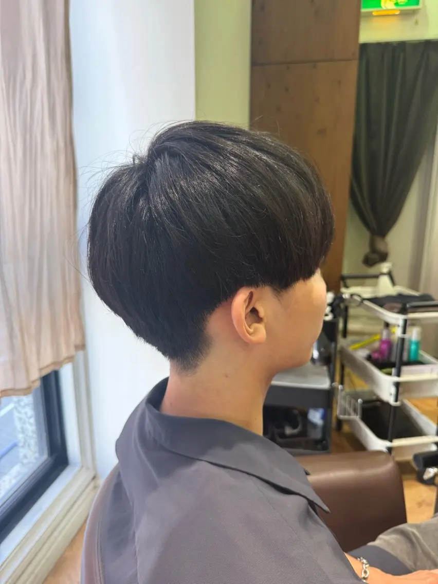 ショート メンズ マッシュ 溝口 槙里也のヘアスタイル
