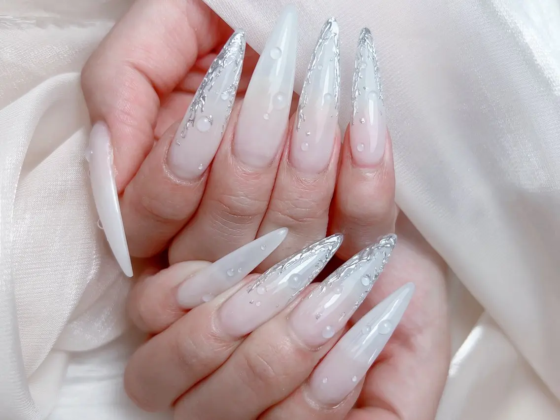 ネイル ハンドネイル M🌷nail 長さだし専門店のネイルデザイン