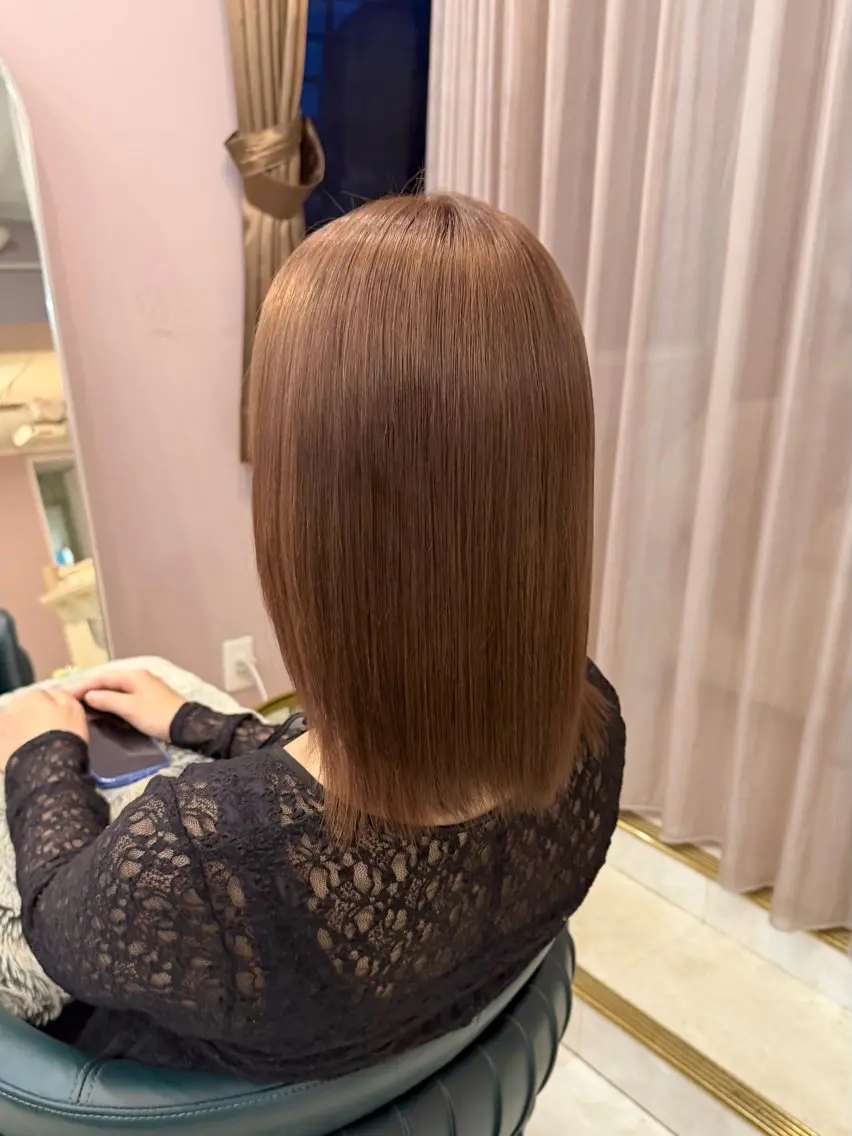 カラー ヘアカラー che'rie MIKUのヘアスタイル