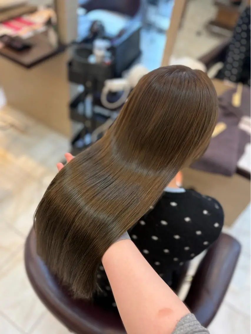 ロング カラー ヘアカラー トリートメント 🎀透明感カラー 🎀ナズナのヘアスタイル