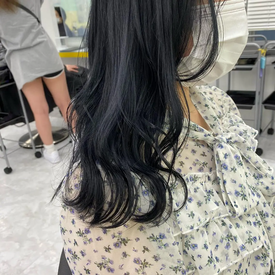 セミロング カラー ヘアアレンジ カット ヘアカラー mai🍑暖色カラー /レイヤー💖のヘアスタイル