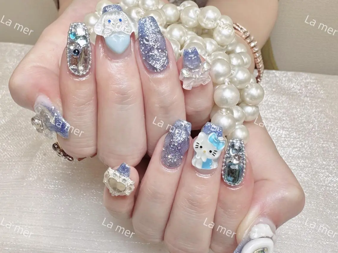 ネイル Feliz nailのネイルデザイン