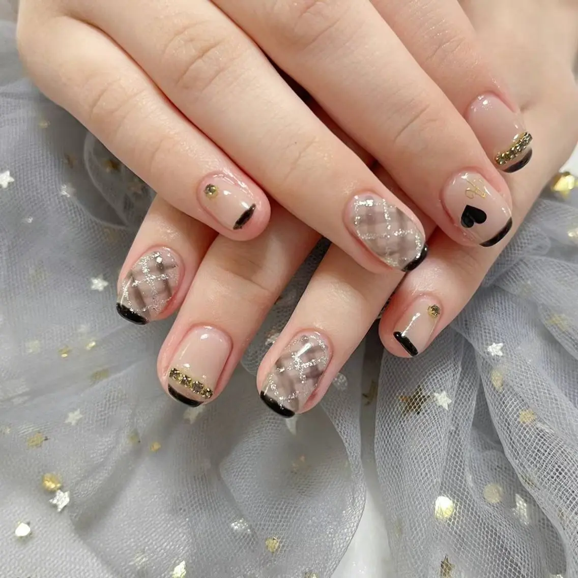 ネイル ハンドネイル 🎀ネイルサロン エクラYUI🎀のネイルデザイン