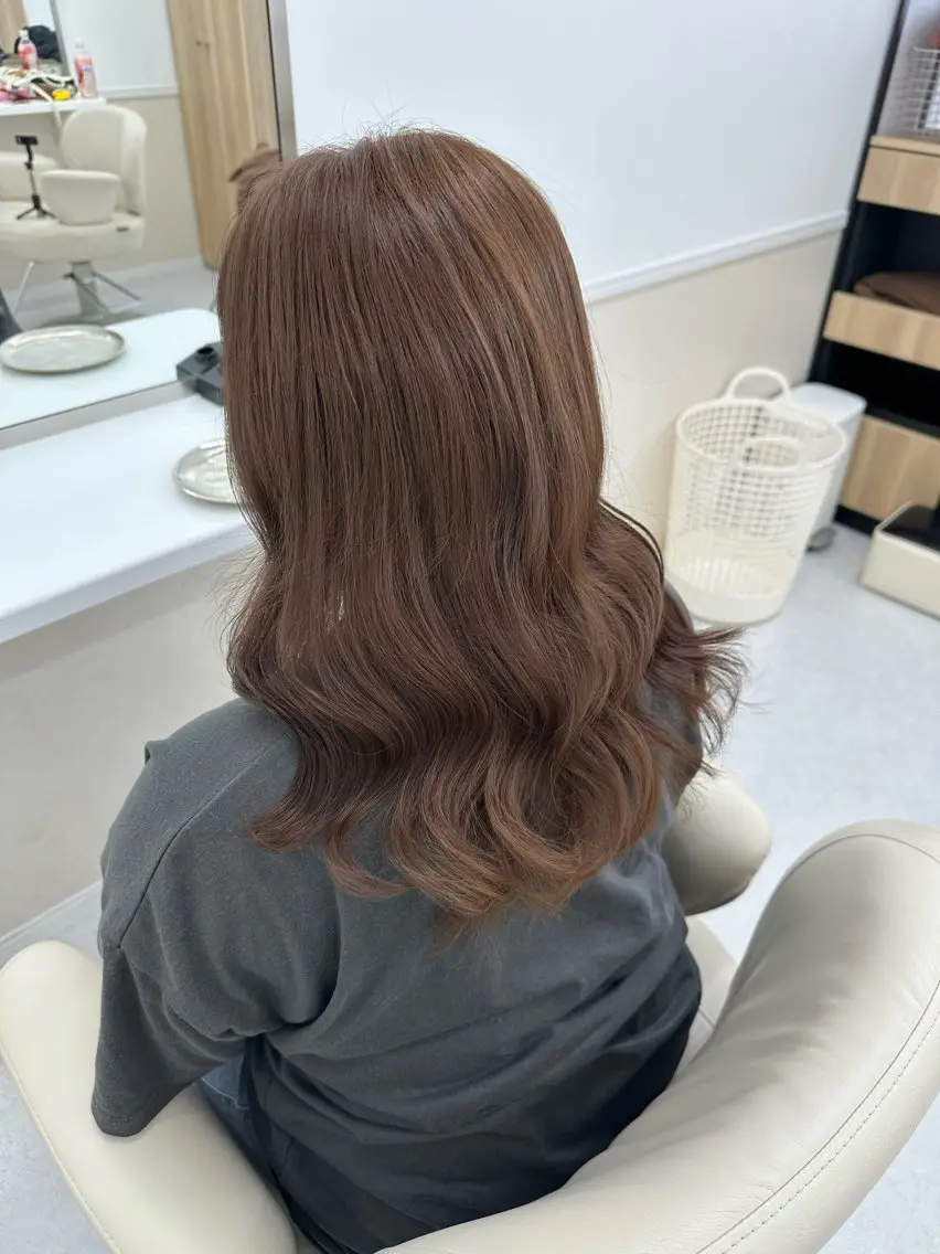 セミロング カラー ヘアカラー 🩵LOMARLIE 倉敷KARIN🩵のヘアスタイル