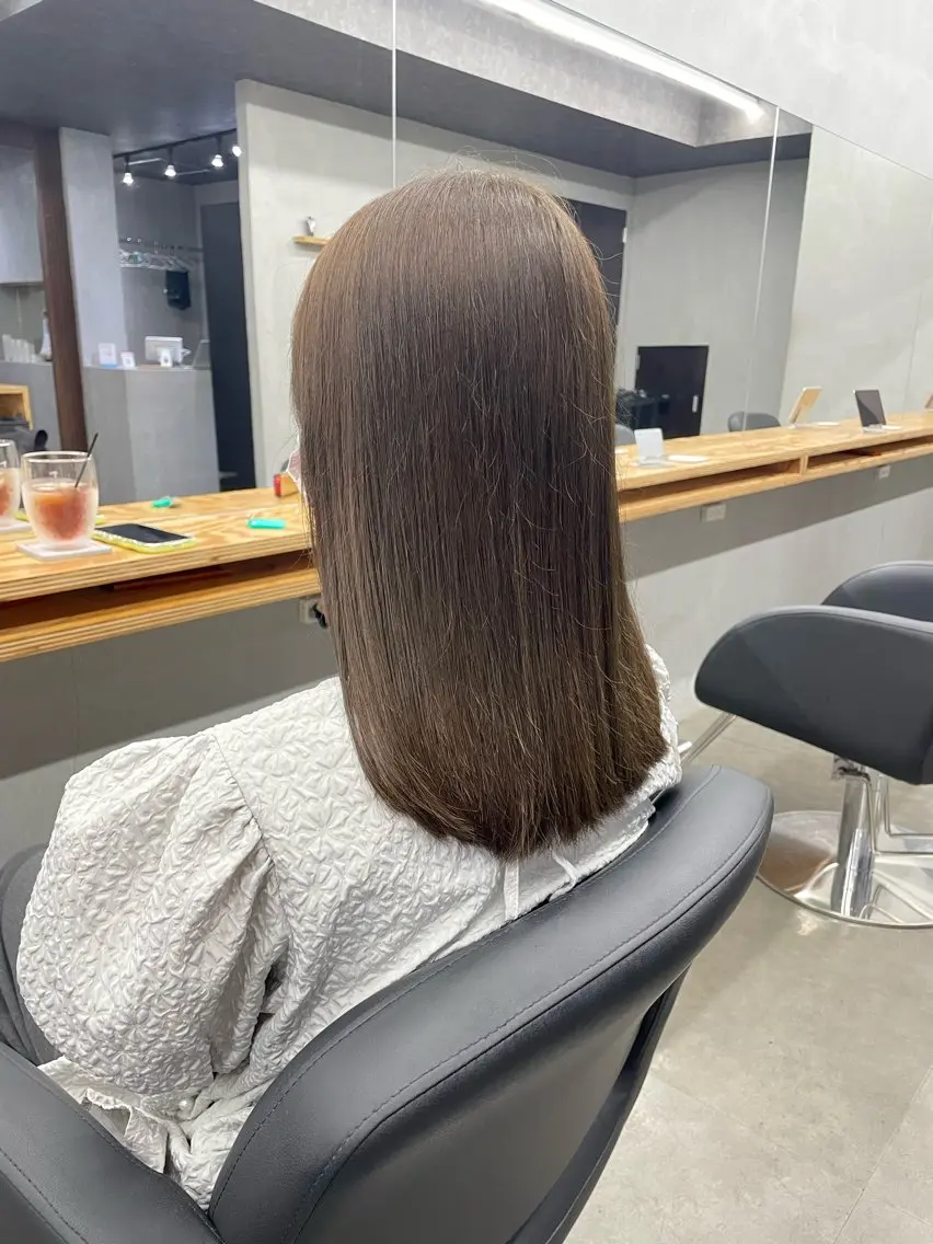 ミディアム カット ヘアカラー トリートメント ひより /novusのヘアスタイル