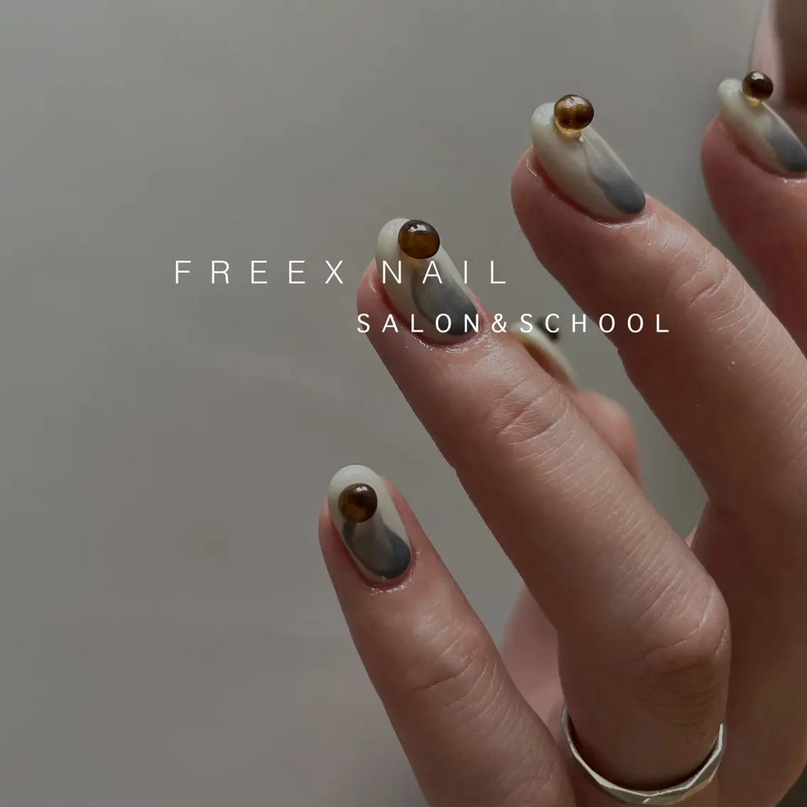 ネイル ニュアンスネイル ハンドネイル フットネイル freex nail /ニュアンス/個性派のネイルデザイン