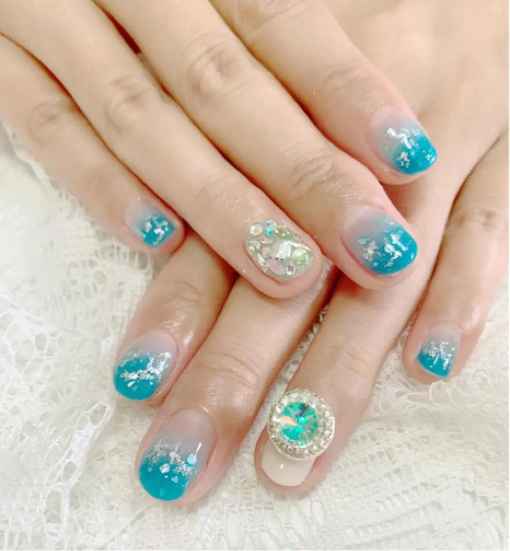 ネイル オーロラネイル ピンク ハンドネイル ハンドケア ベテランネイル cnc  nailのネイルデザイン