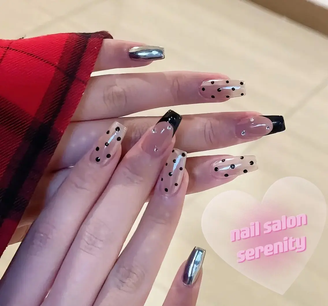ネイル ハンドネイル ハンドケア ✨Serenity Nail salonのネイルデザイン