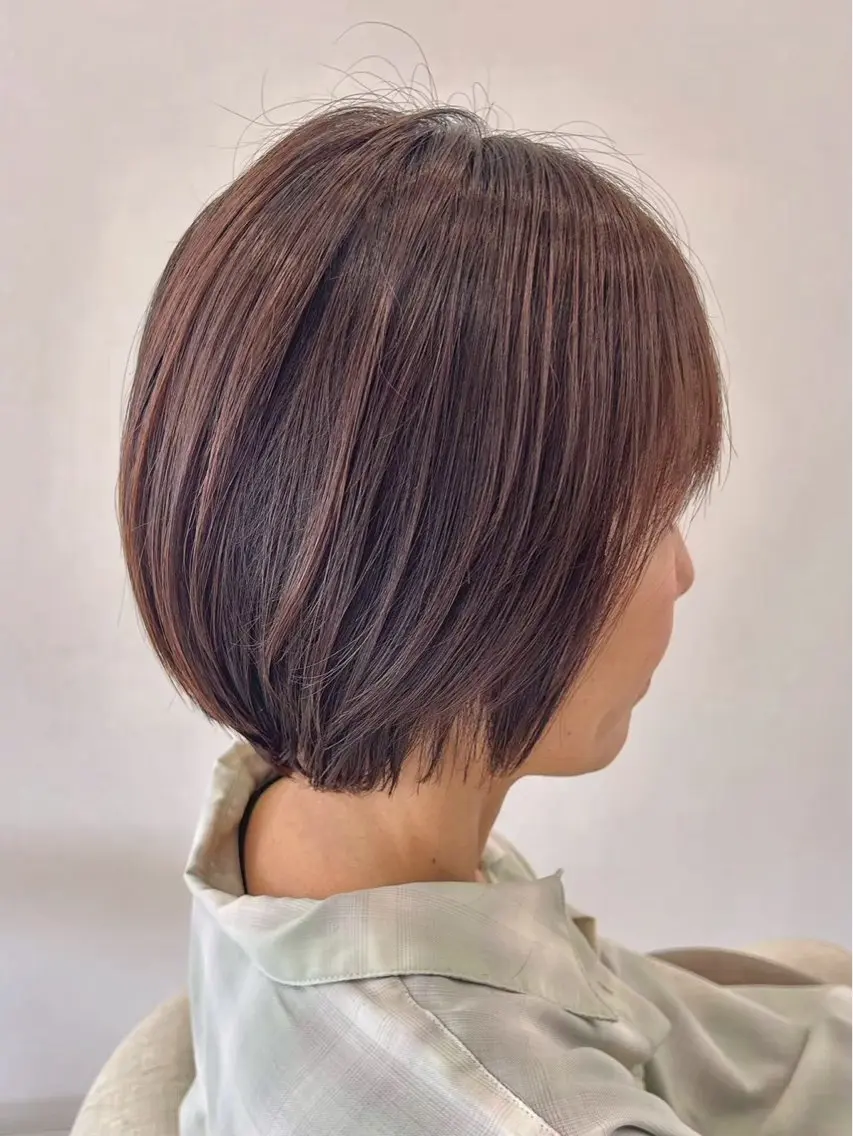 ショート センターパート 韓国ヘア・綾也のヘアスタイル
