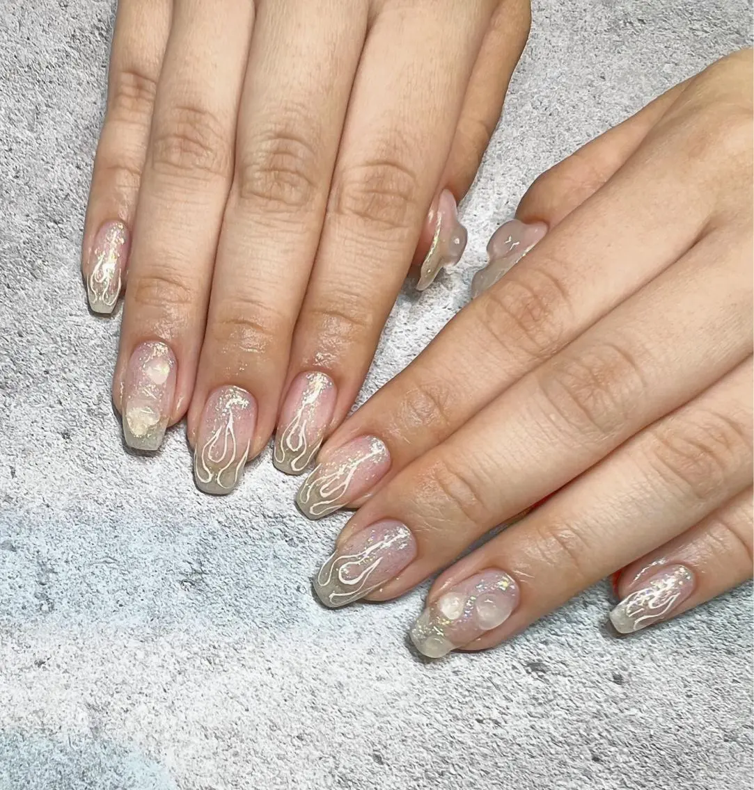 ネイル ハンドネイル glow_ nailのネイルデザイン
