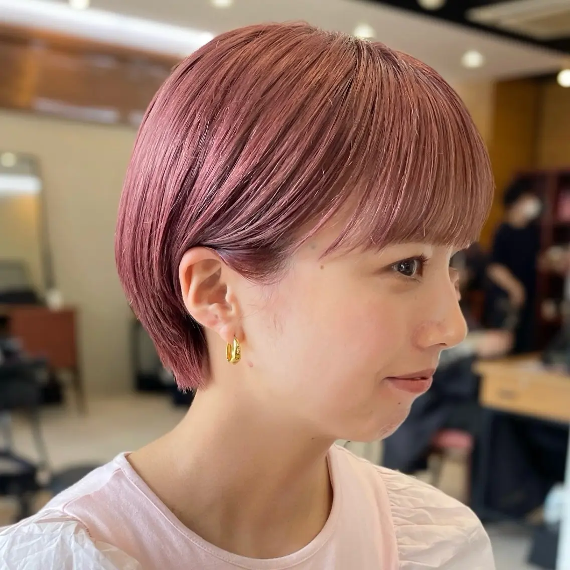 ショート カラー ラベンダーカラー ピンクカラー ピンクラベンダー 顔まわり🥨レイヤー /透明感/水口舞奈のヘアスタイル