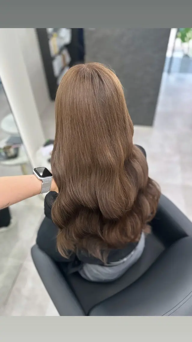 ロング カラー ヘアカラー トリートメント 縮毛矯正/艶カラー /髪質改善/なんばのヘアスタイル