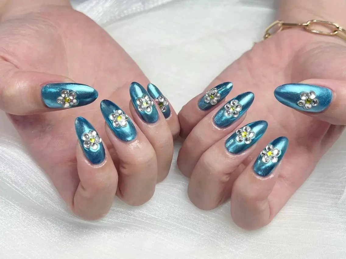 ネイル アートネイル フラワーネイル フットネイル ジェルネイル マグネットネイル Babarla nailのネイルデザイン