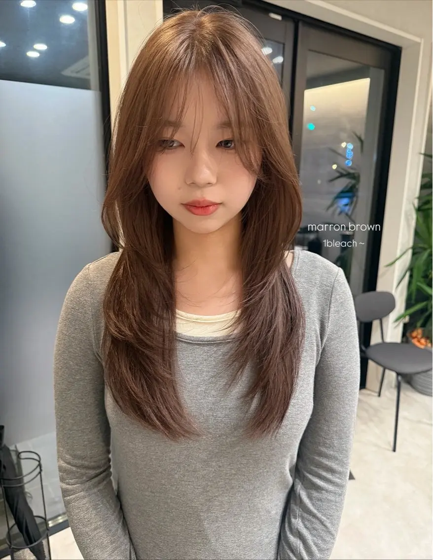 セミロング カラー ブラウンカラー マロンブラウン ヘアカラー 透明カラー/レイヤー misaki °＊のヘアスタイル