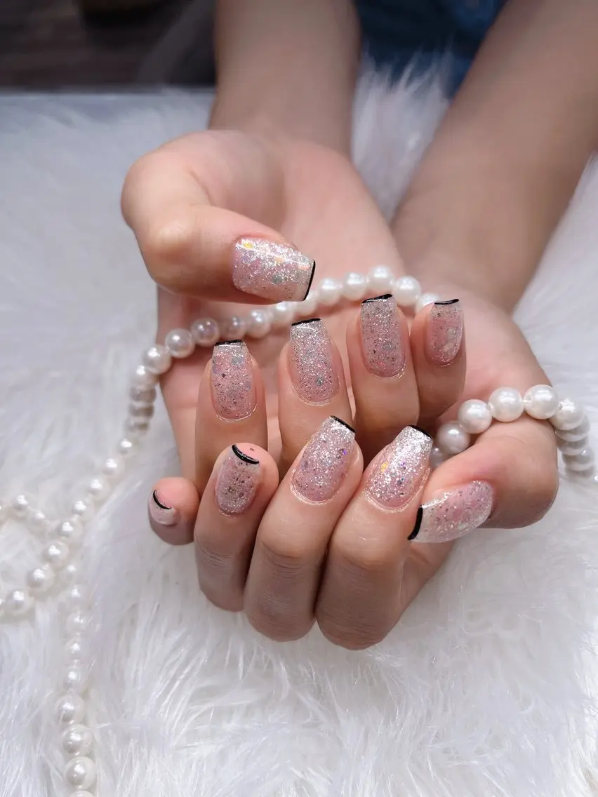 ネイル 成人式 フラッシュネイル フットネイル ジェルネイル 卒業式 mione_ou nail salonのネイルデザイン