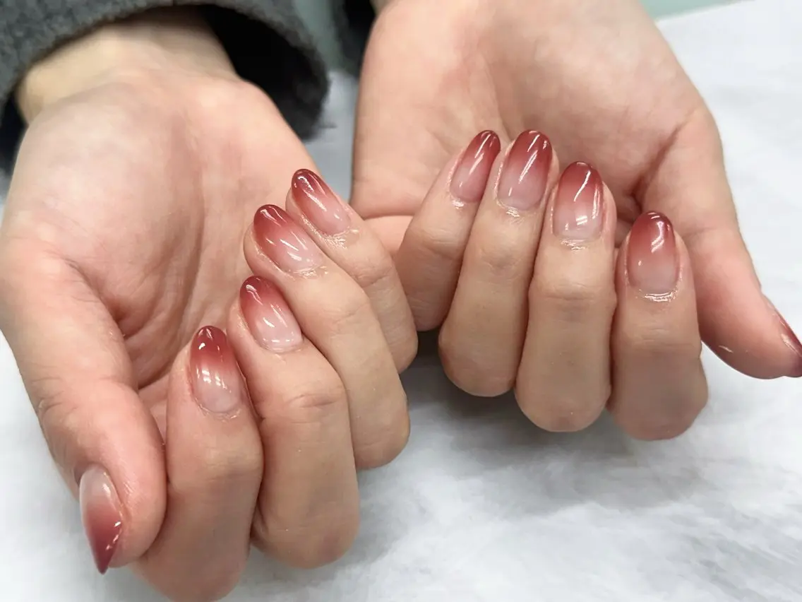 ネイル クリアネイル グラデーション 冨山 きくののネイルデザイン