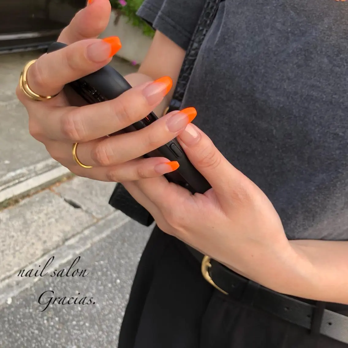 ネイル フレンチネイル 夏ネイル Gracias. rieのネイルデザイン