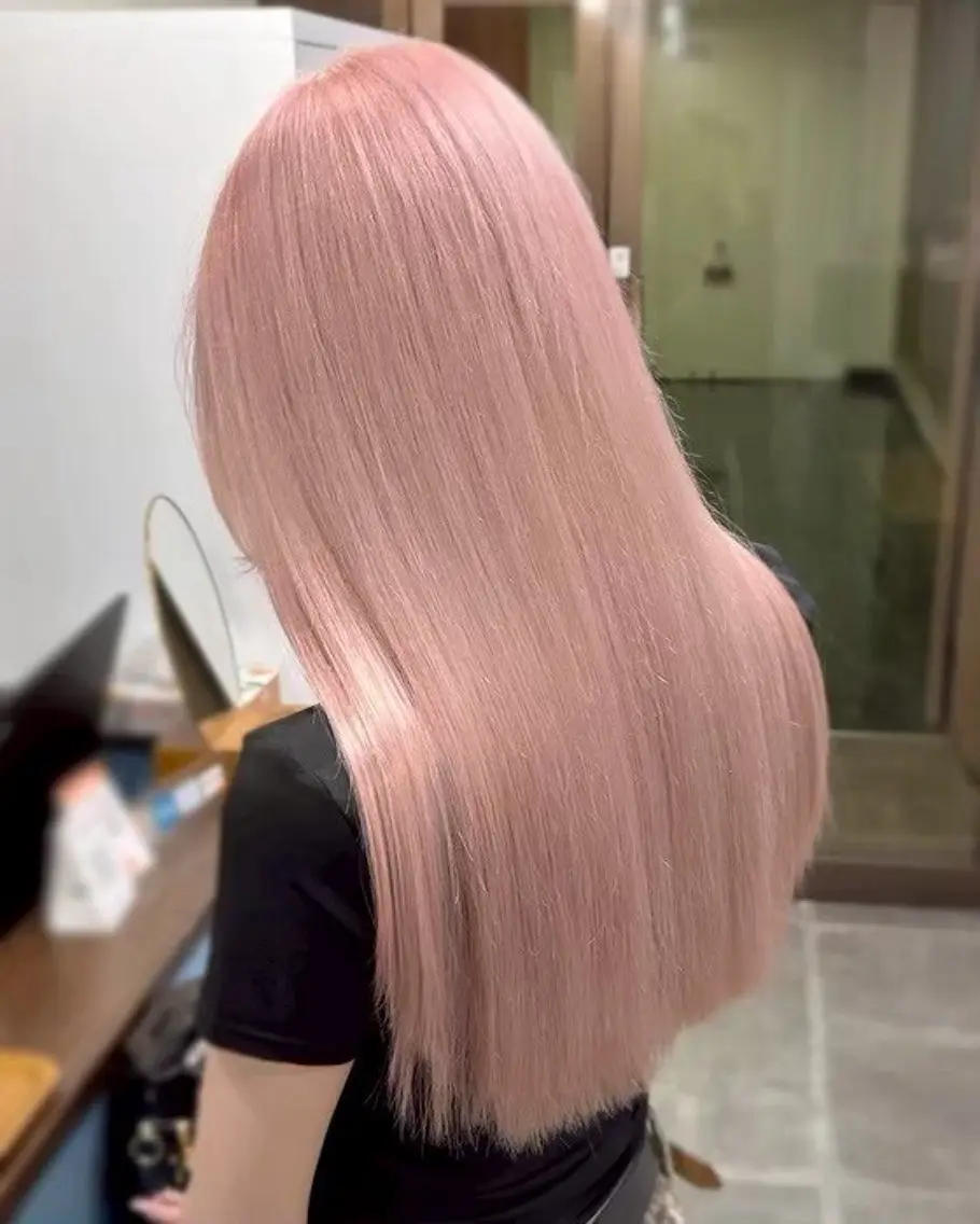 【モデル】1日1名限定🙋🏻♀️ブリーチ+オンカラーの写真