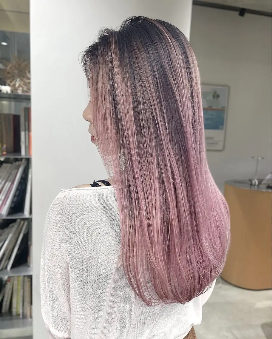 セミロング カラー ブリーチ ピンクカラー ヘアカラー トリートメント ケア剤オタク×海外 ヘア長谷川裕起のヘアスタイル