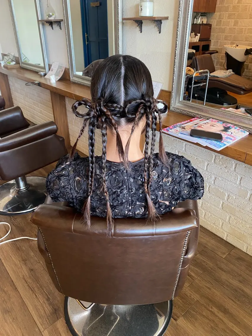 ロング ヘアセット 肥田 夕蘭のヘアスタイル
