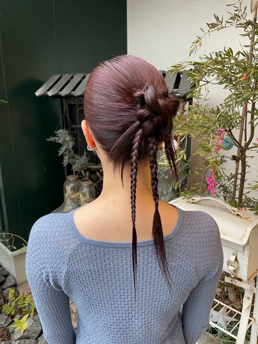 セミロング ヘアアレンジ 山下 襟華のヘアスタイル