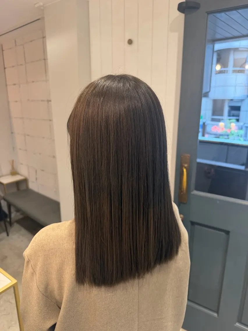 セミロング カラー おとあ 𐙚のヘアスタイル