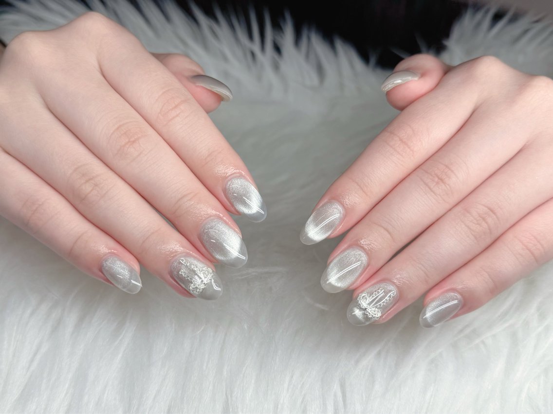 ネイル グラデーション ロングネイル マグネットネイル ネイルチップ ハンドネイル GOHOUBI Nail 心斎橋店のネイルデザイン
