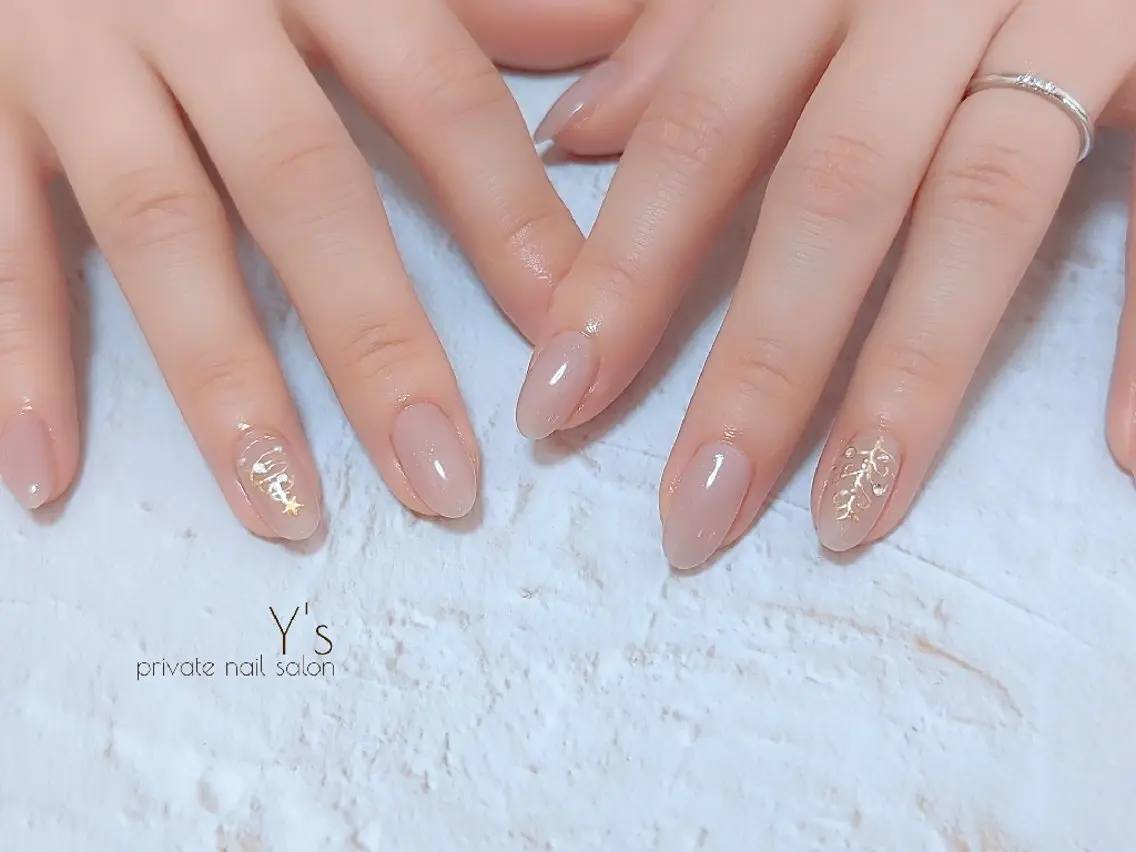ネイル ハンドネイル YUMI NAGAI  のネイルデザイン