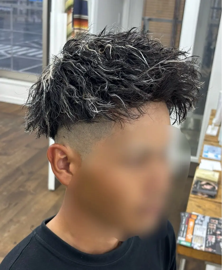 カラー パーマ メンズ カット パーマ メンズ特化サロン Ryomaのヘアスタイル