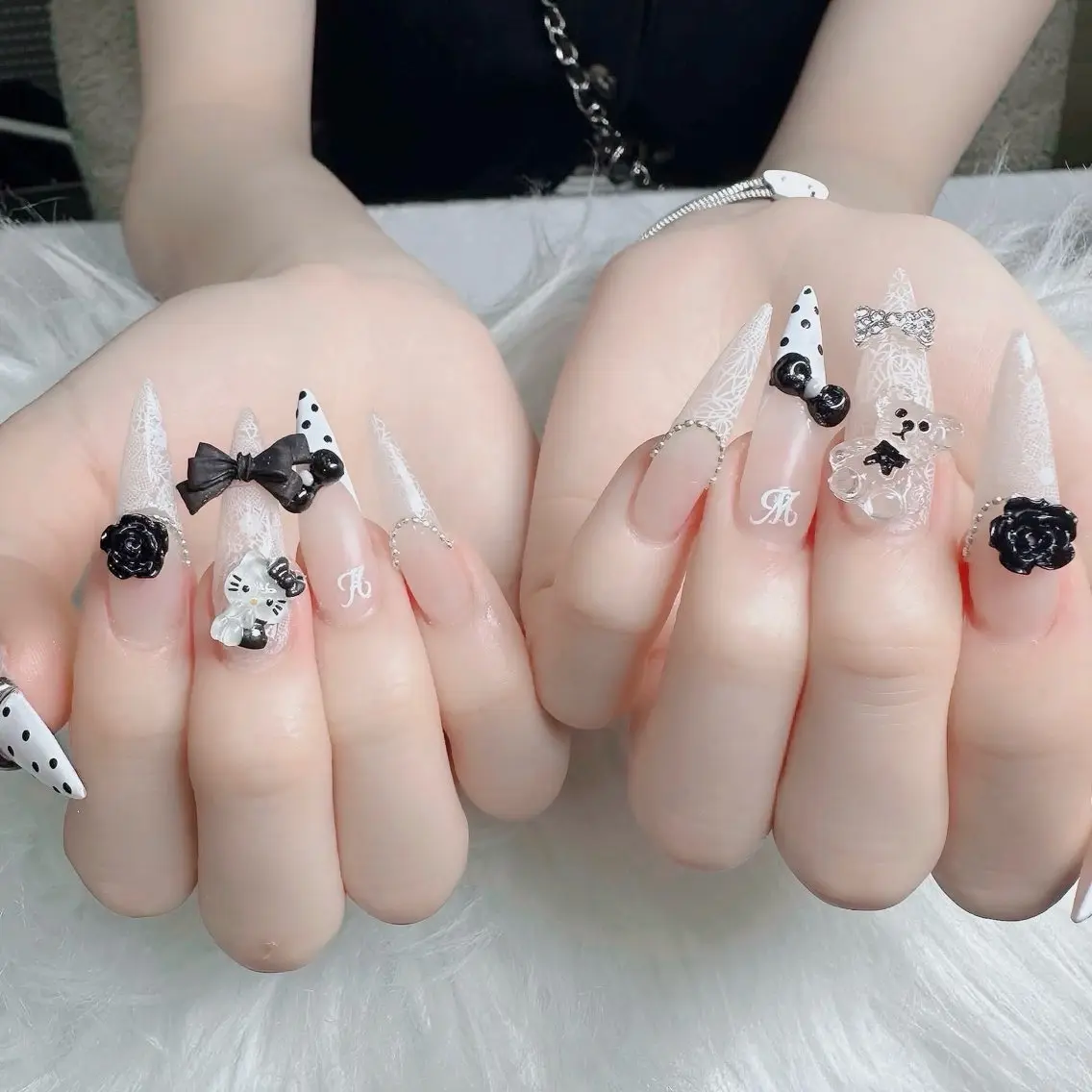 ネイル フットネイル フレンチネイル グラデーション 韓国ネイル ロングネイル ハンドネイル Hani Nail Salonのネイルデザイン