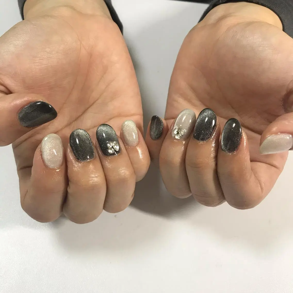 ネイル マグネットネイル BINERVA nail salonのネイルデザイン