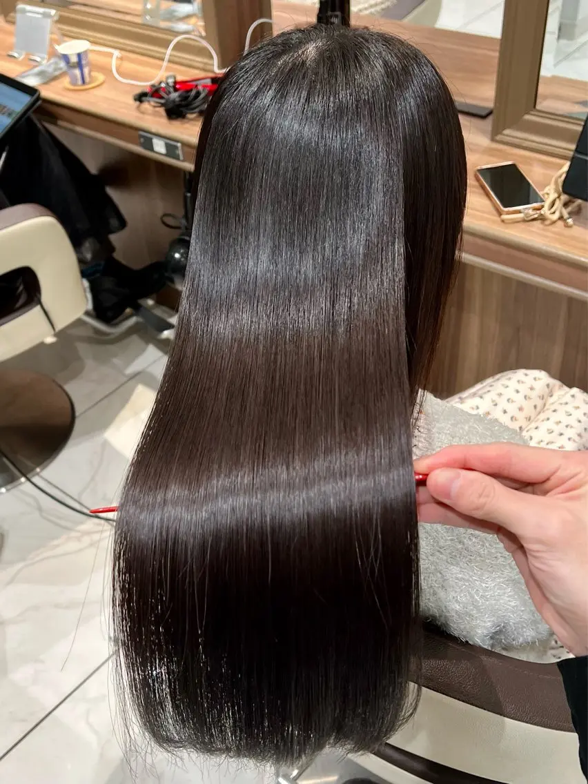 ロング 縮毛矯正 トリートメント 髪質改善縮毛矯正 谷口雄太のヘアスタイル
