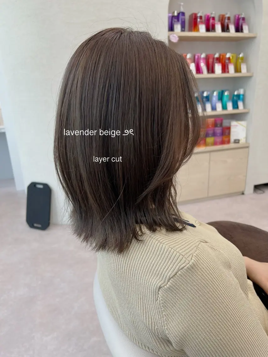 ミディアム カット ヘアカラー トリートメント 美髪矯正/シークレッ トハイライト🤍りさのヘアスタイル