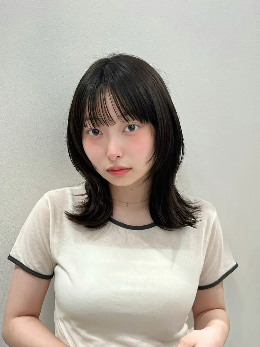 ミディアム 縮毛矯正 / 透明感カラー首藤大翔のヘアスタイル