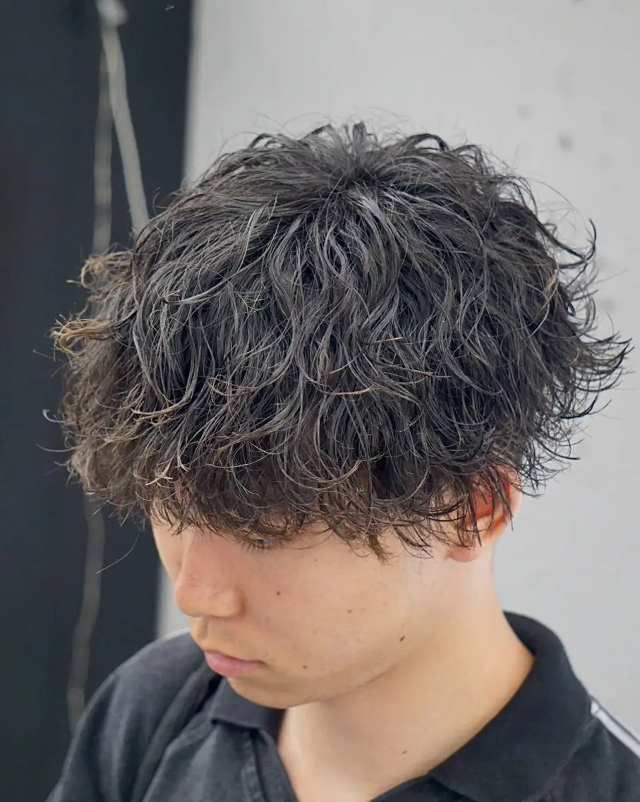 パーマ メンズ メンズパーマ 波巻きパーマ カット パーマ トリートメント 🔱OVARL🔱 メンズパーマ/たいがのヘアスタイル