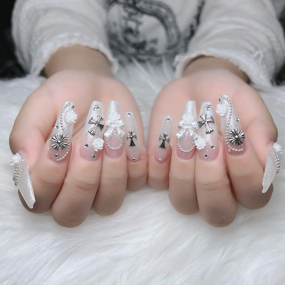 ネイル オーロラネイル ボルドー ブラウン 氷ネイル・うるうるネイル キラキラネイル ハンドネイル Sora  Nail 長さ出し専門店のネイルデザイン