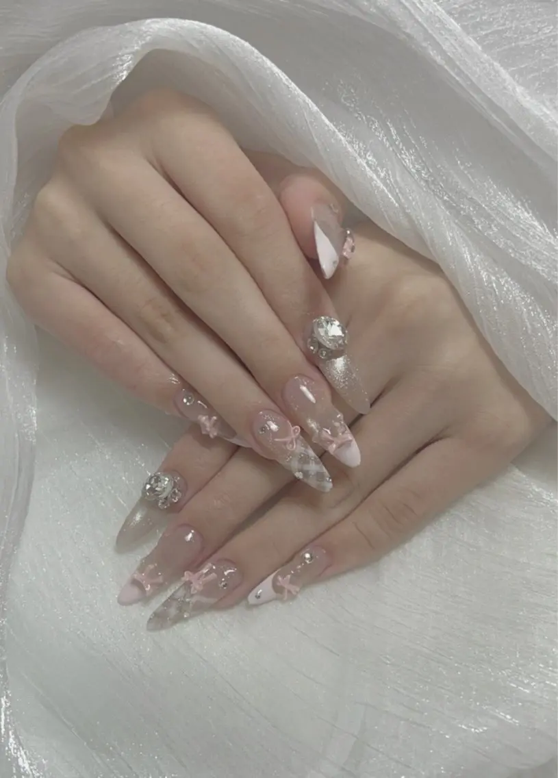 ネイル 長さ出し 持ち込み Luxe nailのネイルデザイン