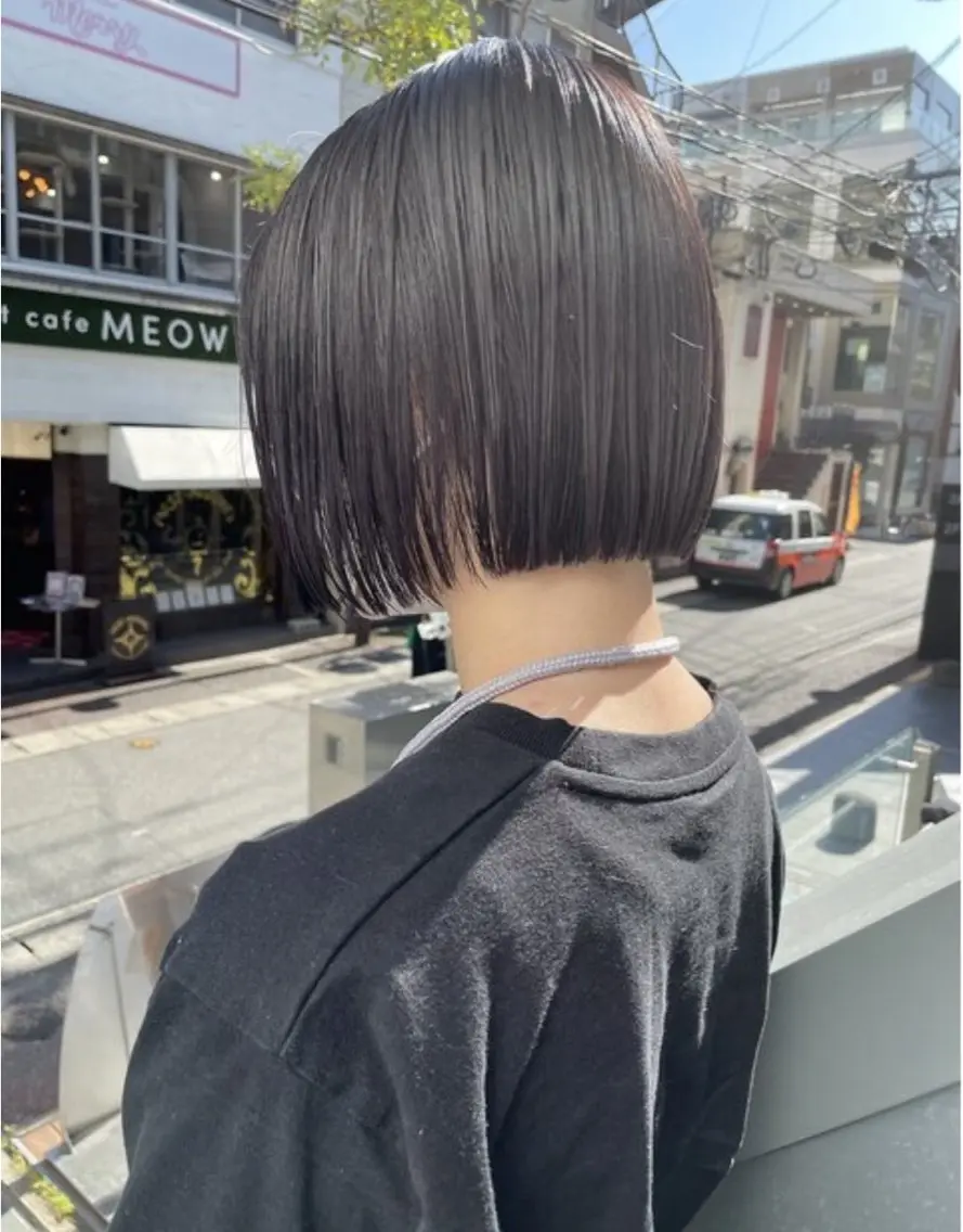 ショート ボブ カット 臺 佳連のヘアスタイル