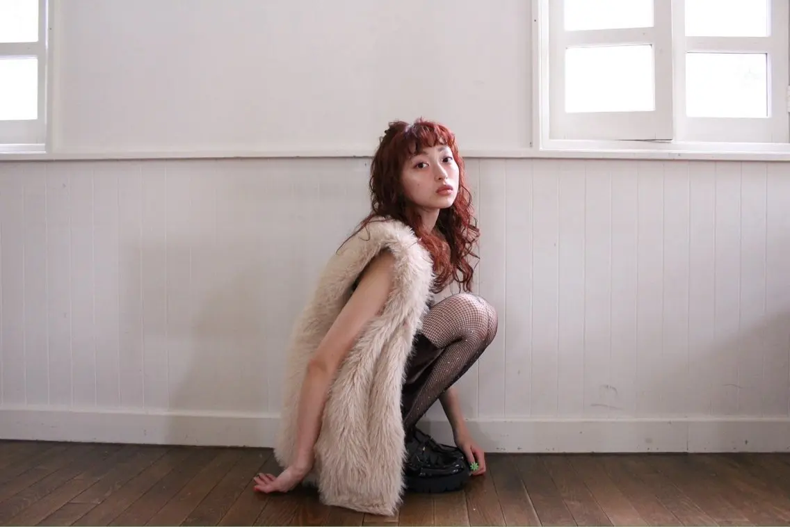 セミロング カラー ヘアアレンジ 石原 汐音の眉毛・アイブロウイメージ