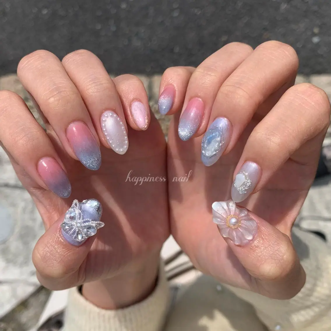 ネイル アートネイル グラデーション ロングネイル マグネットネイル スカルプネイル happiness nailのネイルデザイン