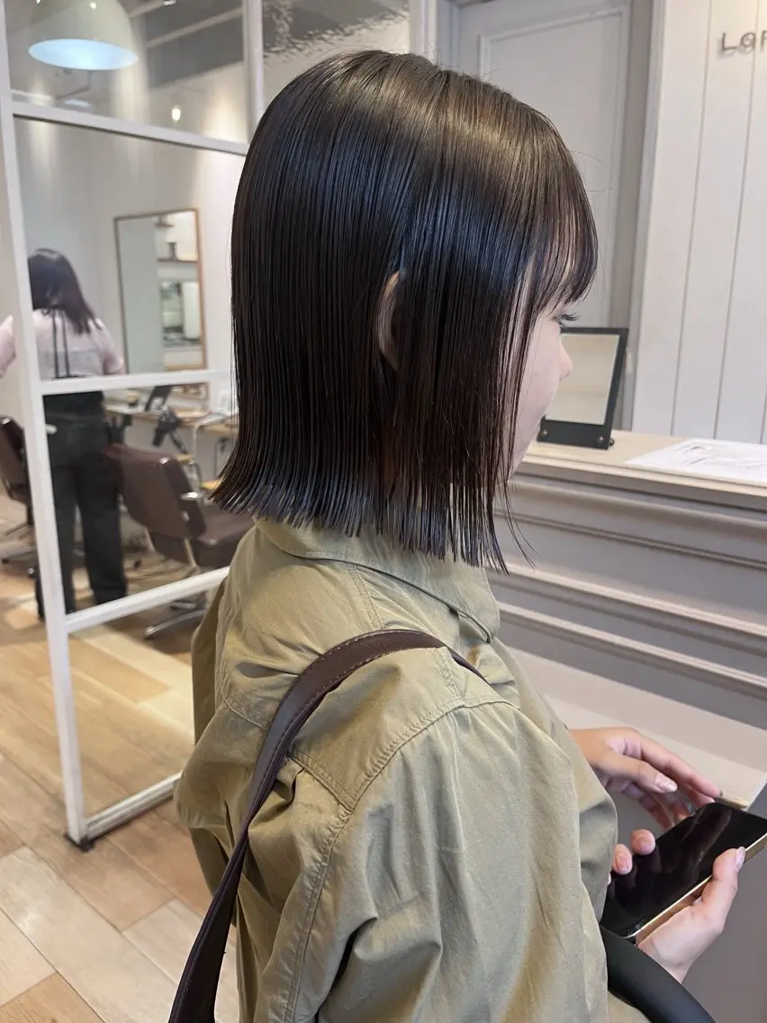 ミディアム カラー ヘアカラー トリートメント 赤み消しカラー/ ナチュラル/トモキのヘアスタイル