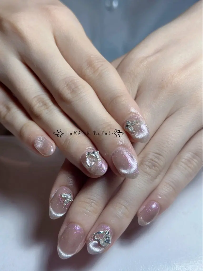 ネイル キラキラネイル マグネットネイル ミラーネイル ピンク 春ネイル ハンドネイル RAMU Nail 恵比寿店のネイルデザイン