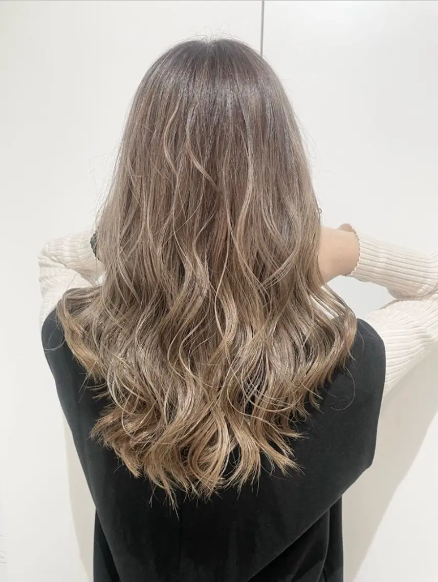 ロング カラー パーマ ヘアアレンジ メンズ キッズ ハーフアップ 子どものヘアアレンジ メンズバレイヤージュ メンズブリーチ メンズハイライト カット ヘアカラー トリートメント ヘッドスパ ヘアセット kotona 🤍miuraのヘアスタイル