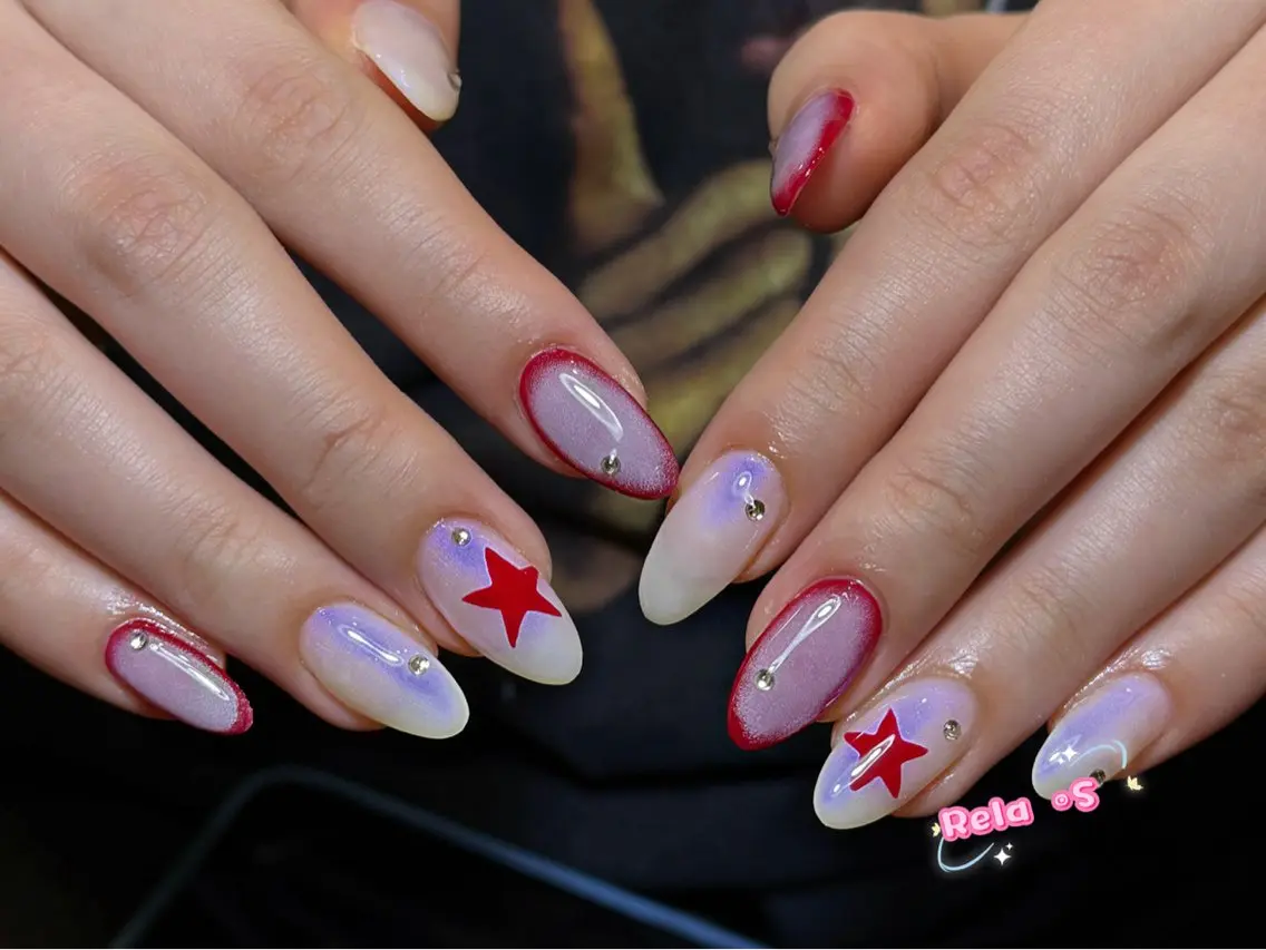 ネイル オーロラネイル 長さ出し フレンチネイル ジェルネイル ガラスフレンチ ハンドネイル Rela・S NAILのネイルデザイン