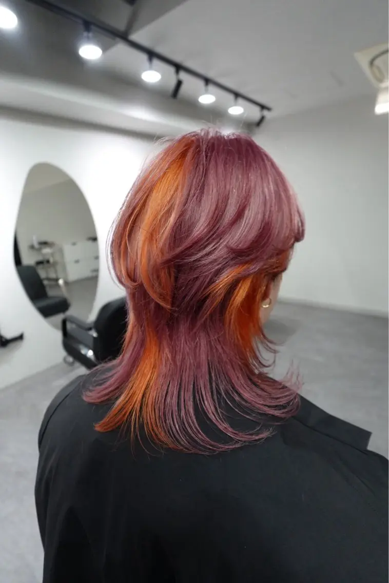 メンズ カット ヘアカラー メンズ毛流れパーマ ブリーチSHIONのヘアスタイル
