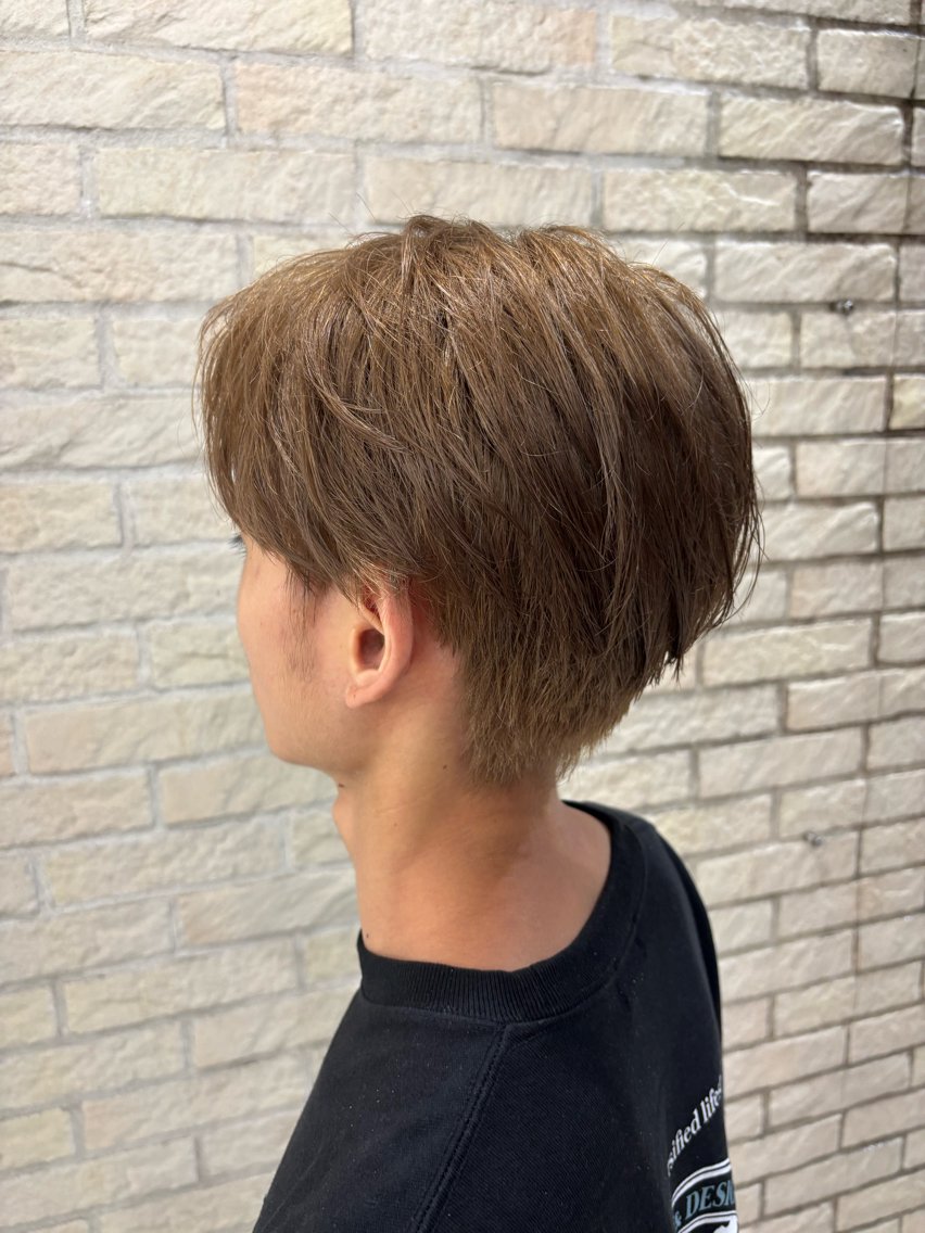 ミディアム カラー メンズ 【メンズ特化】セン ターパート/保坂太一のヘアスタイル
