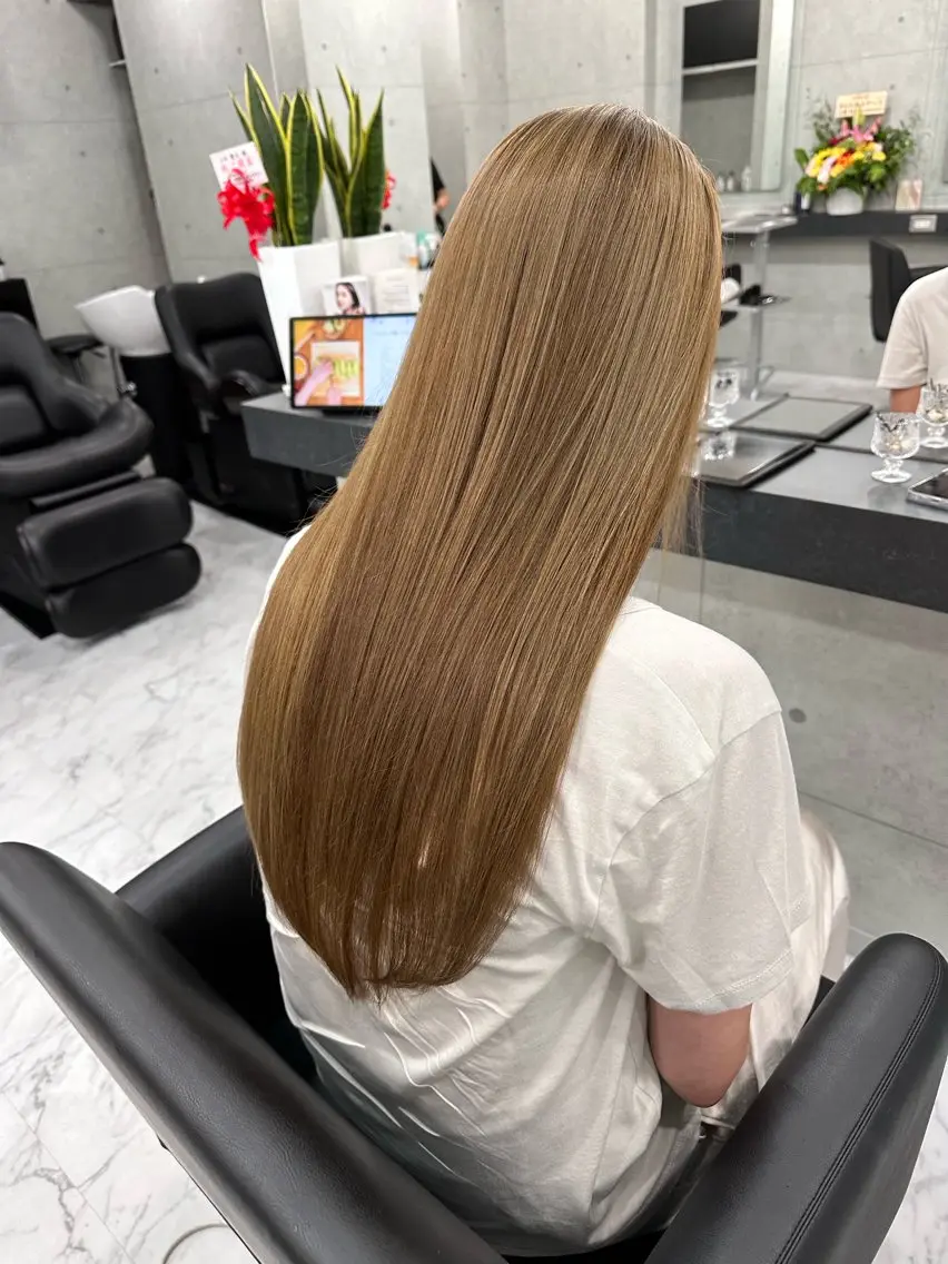 ロング ハイライト 髪質改善 小顔カット Endearing 銀座/レイヤーカットのヘアスタイル