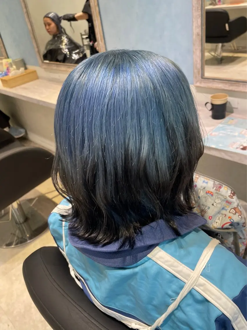 カラー ブリーチ デザインカラー ダブルカラー ハイトーンカラー ヘアカラー デザインカラー/ ヘアアレンジ/りりかのヘアスタイル