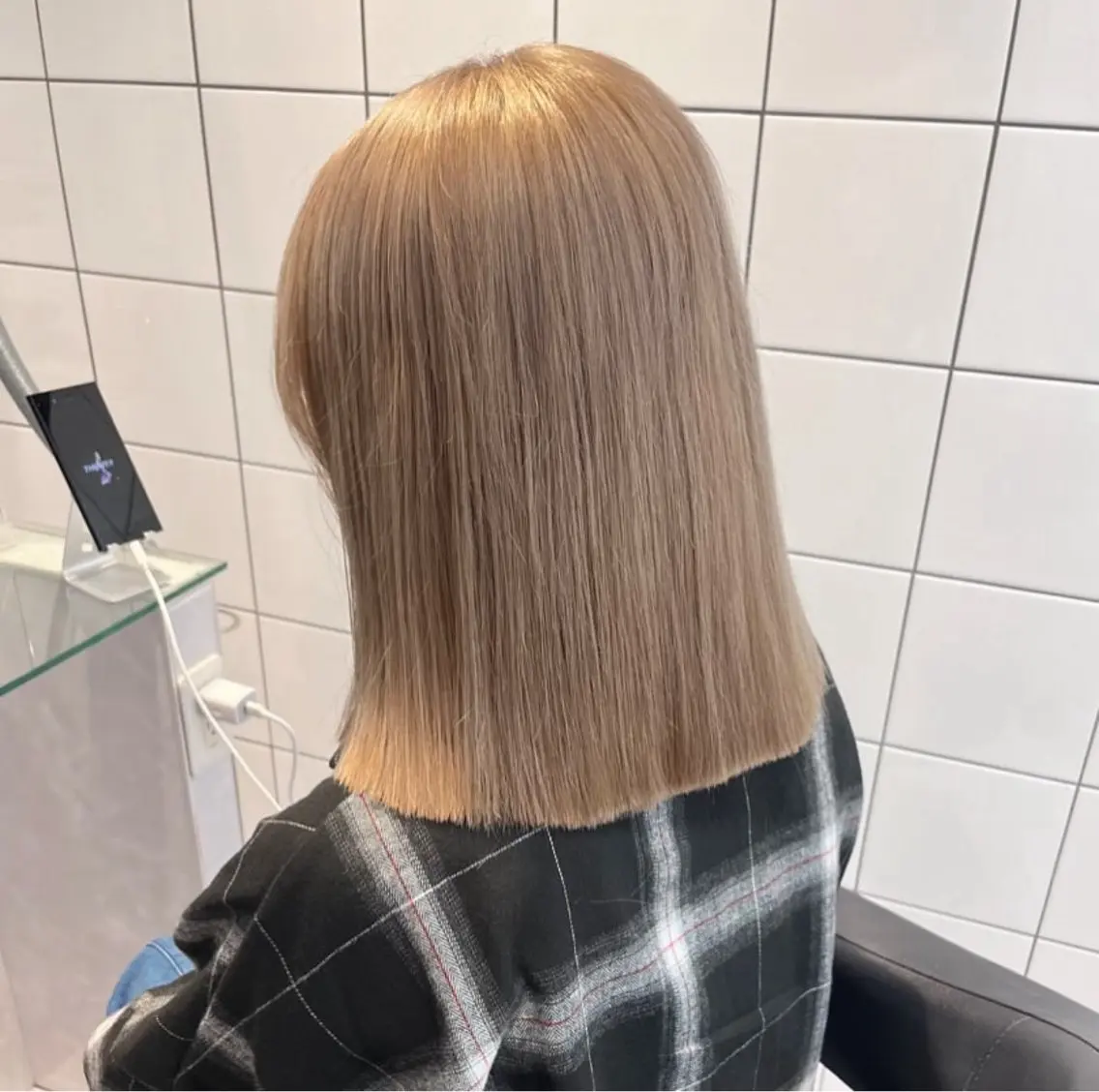 ミディアム カラー ヘアカラー トリートメント ヘッドスパ ヘアセット 🫧うる艶トレンド 🫧透明感カラーのヘアスタイル