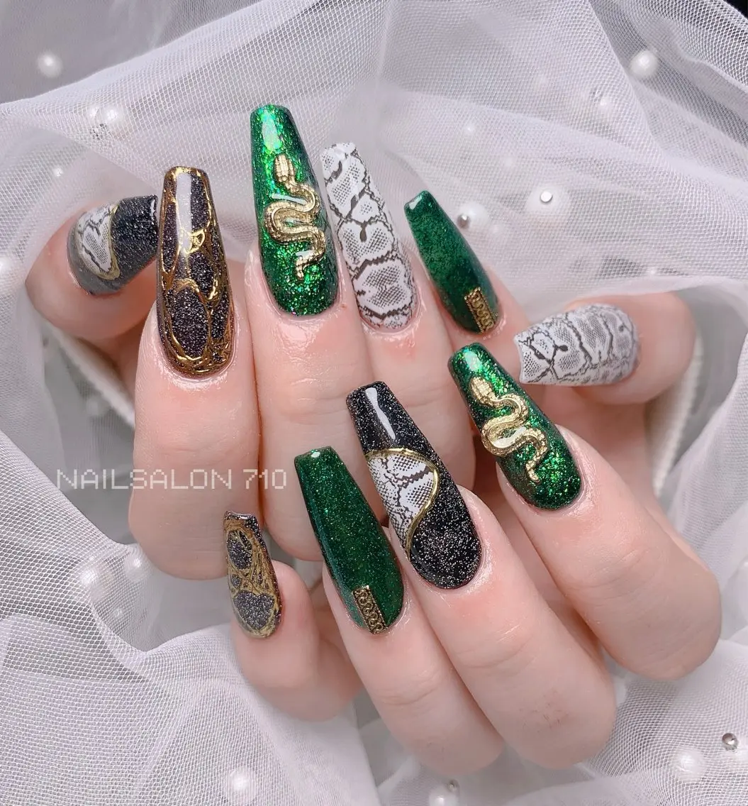 ネイル ハンドネイル ナナイチゼロ I.Naoのネイルデザイン